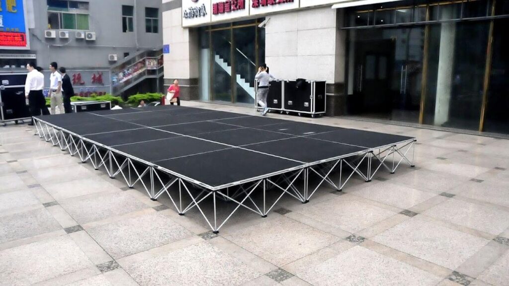 Negotiating the Price for a Used Portable Stage